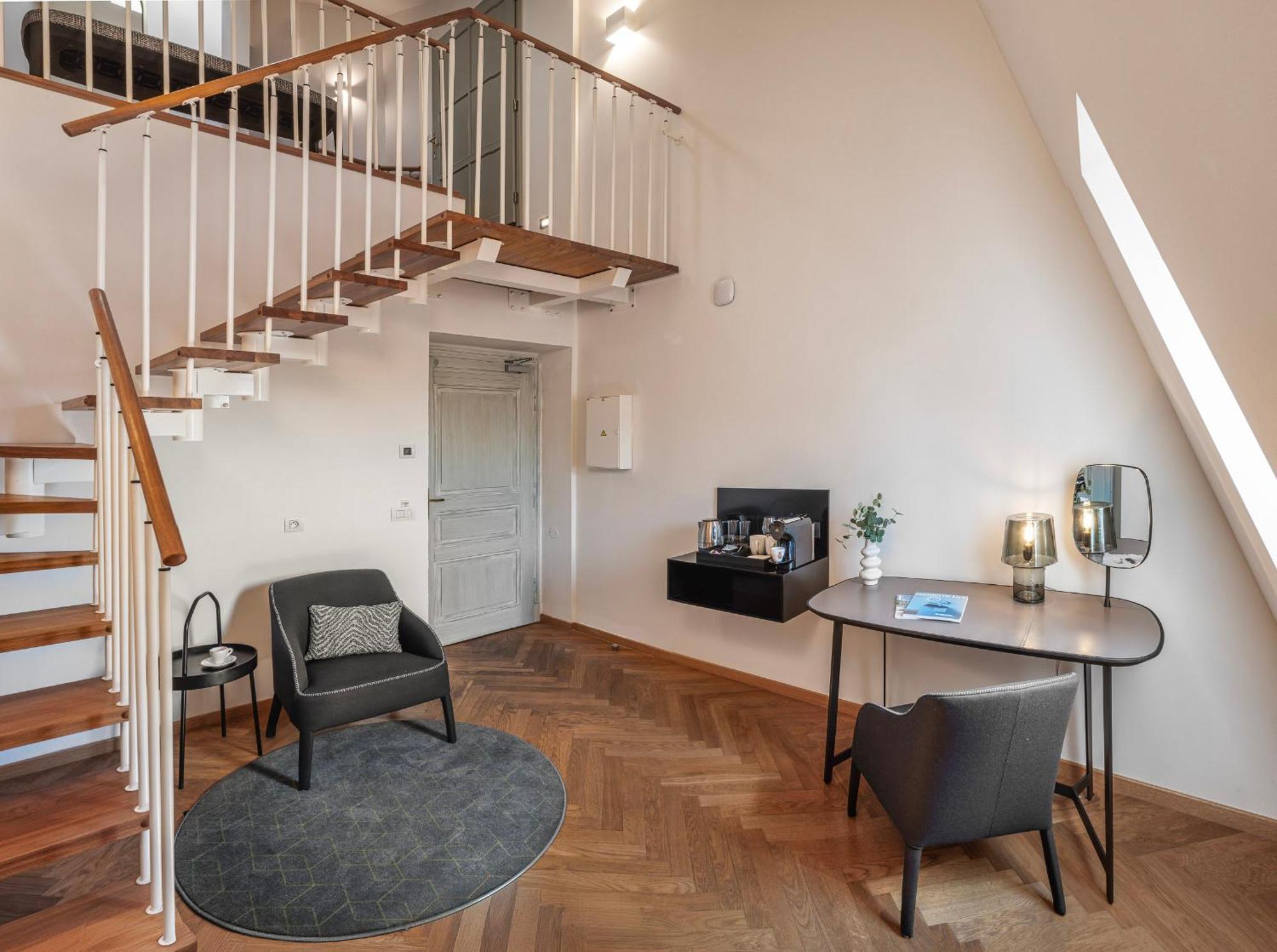 Mottl House By Adrez Aparthotel Praga